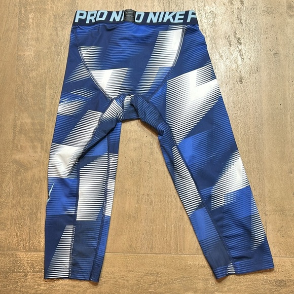 Nike pro dri-fit compression leggings, size Large. - Picture 5 of 5